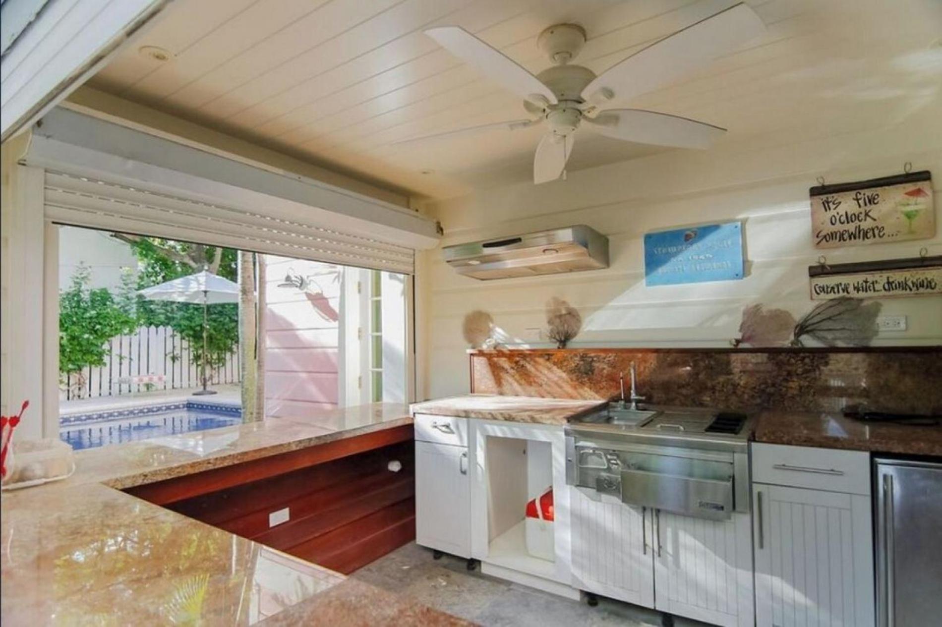 Casa En Bahamas- Playa Cerca, Paraiso Total Holiday home *